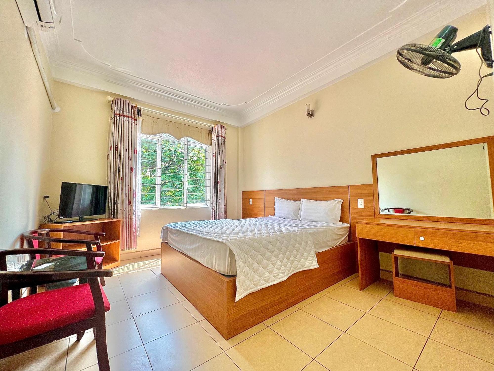 Khach San Thanh Son Noi Bai Hanoi Exterior photo